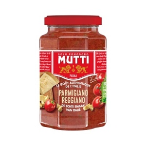 mutti tomato and parmesan sauce 280gr
